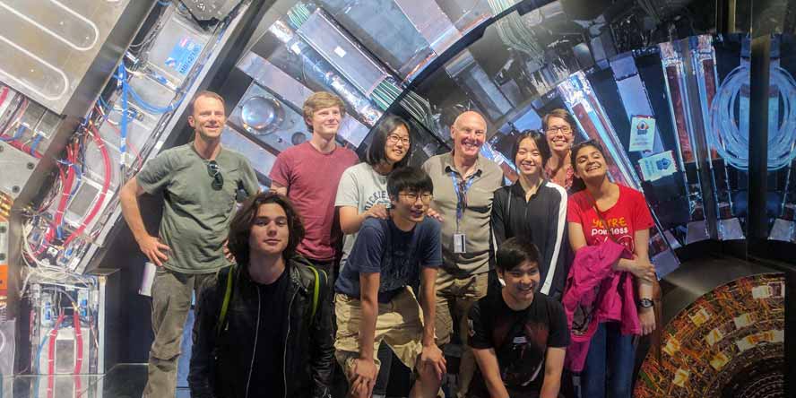 group-photo-hadron-collider