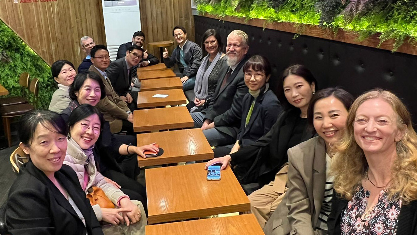 Delegation with Korean Parents